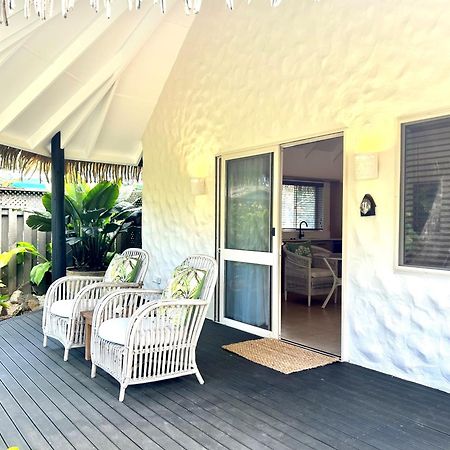 Motu Beachfront Art Villas Раротонга Екстер'єр фото